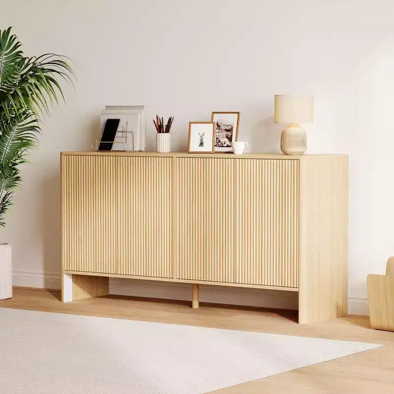 Buffet de salle à manger moderne de 147 cm avec 4 portes cannelées et étagères réglables, meuble console TV ou bar à café