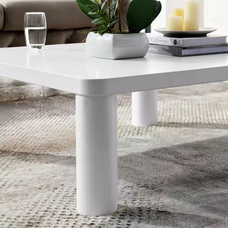 Table basse carrée moderne avec coins arrondis, Table basse en MDF crème, Table basse de salon facile à assembler, Table de canapé robuste pour la maison
