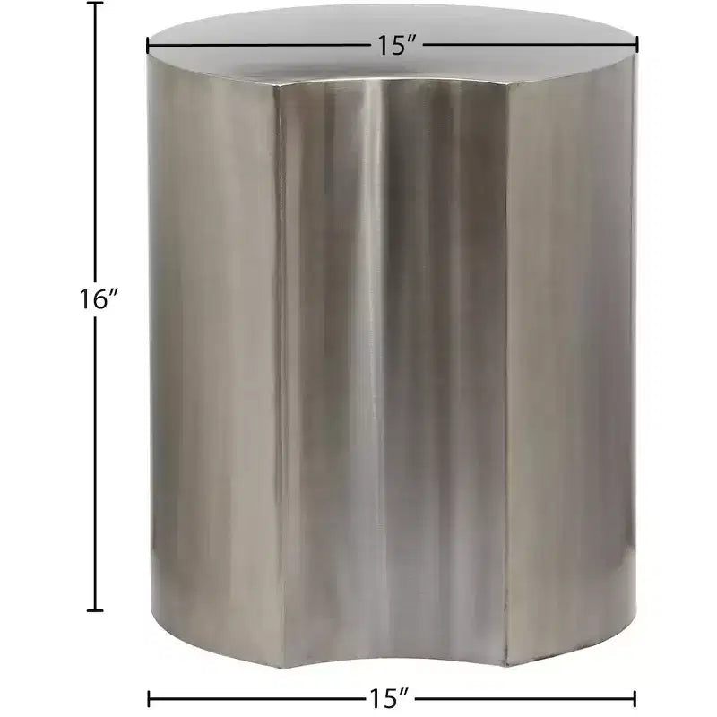Table d'appoint irrégulière