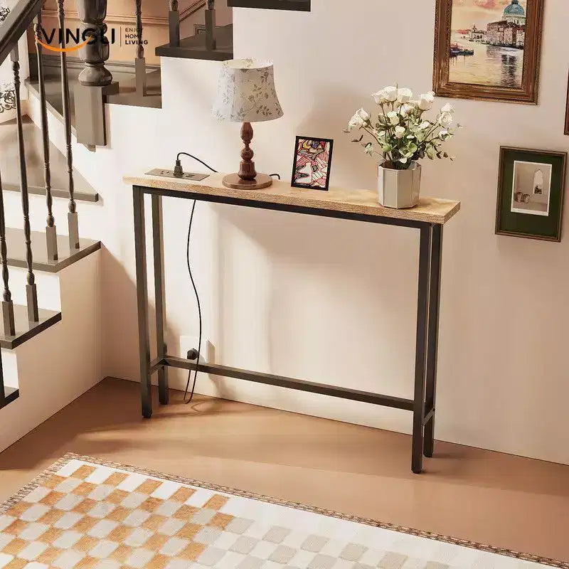 Table d'entrée monobloc couleur chêne en mélamine et fer avec multiprise
