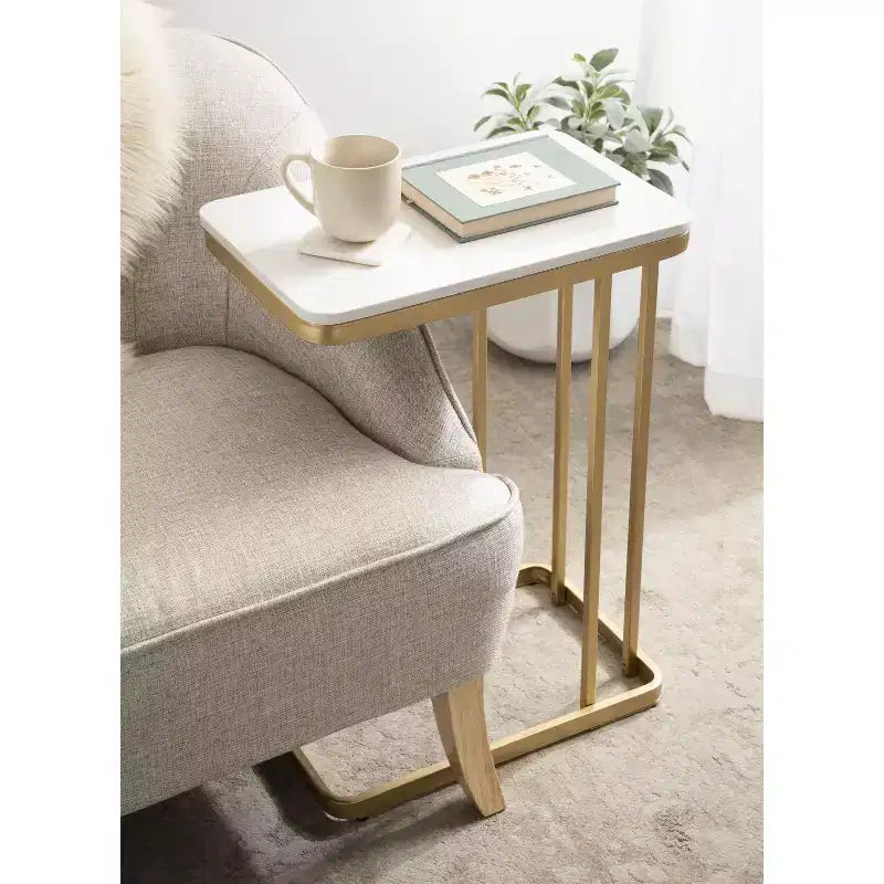Table d'appoint en marbre cultivé et métal